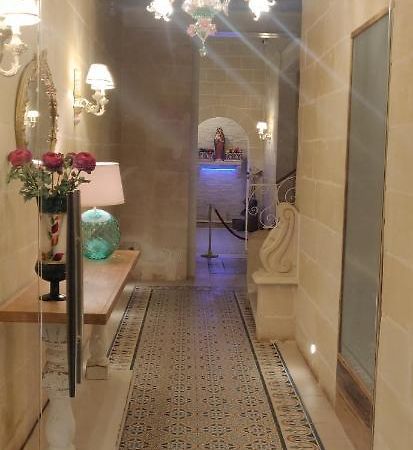 Central 214 Boutique Hotel Hamrun Extérieur photo