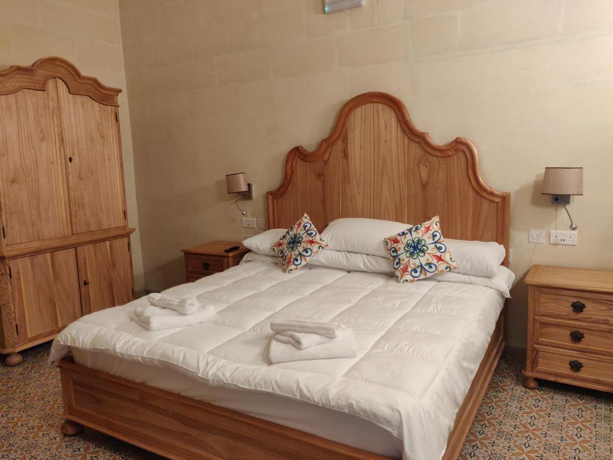 Central 214 Boutique Hotel Hamrun Extérieur photo